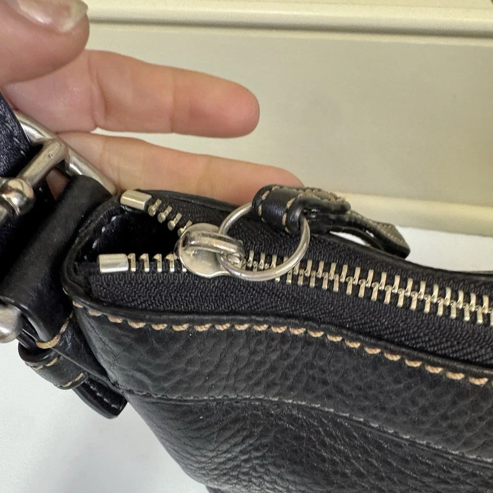 COACH Y2K Pebbled Leather East/West Soft Duffle Hobo Black F12321 Long Strap Tag
